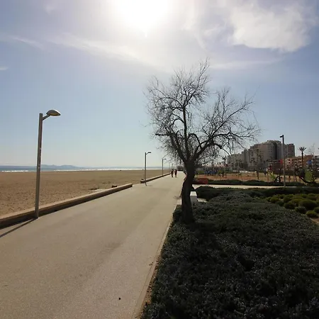 Centrico Con Terraza Y Acceso Cercano A La Playa, Bares Y Mercado En - Es-228-181 公寓 *